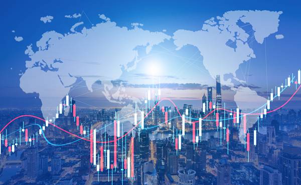 春耕备耕正当时 农机服务马力足